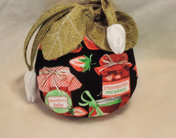 strawberry pouch, strawberry bag, strawberry purse organizer, strawberry festival hawkins