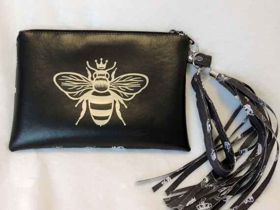 bee purse, bee pouch, gift for apiarist, bee lover gift, save the bees, gift for beekeeper, bee clutch, queen bee gift, honey bee gift