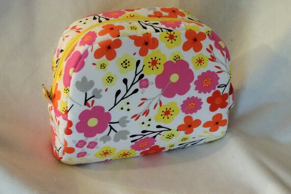 floral toiletry bag, pop art toiletry bag, modern toiletry bag, ready to ship gift, gift for her, modern travel case