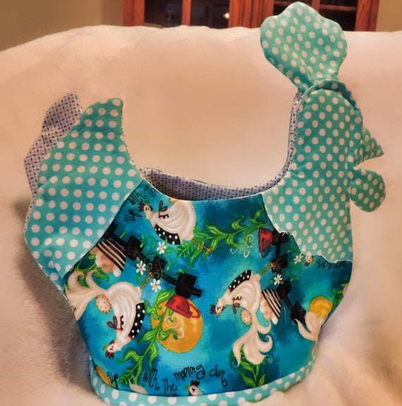 chicken shaped basket, blue chicken basket, chicken bowl for kitchen, rooster shaped egg basket, unique Easter basket, cottagecore kitchen