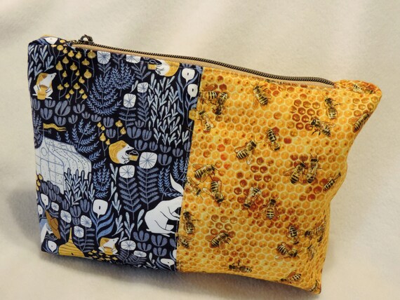 bee cosmetic bag, bee pouch, bee purse, bee lover gift, save the bees, bee floral bag, queen bee gift, honey bee gift, bumble bee bag
