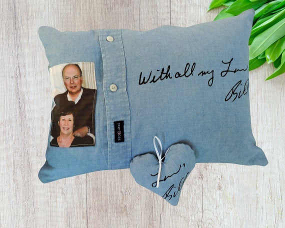 Memory shirt pillow with handwriting and picture, made from clothing, personalized photo pillow, grief gift, bereavement gift, in memory