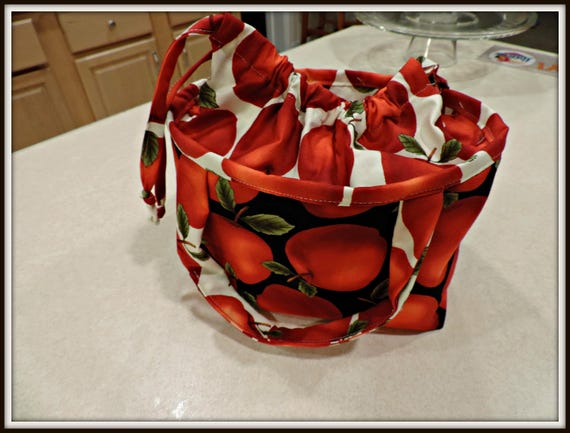 Apple lunch bag, reusable lunch bag, sustainable lunch bag, zero waste bag, snack bag, teacher lunch bag, apple for teacher, teacher gift