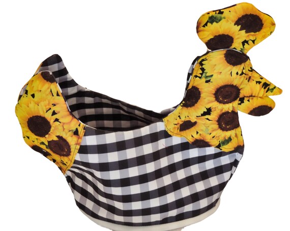 chicken shaped basket, chicken slouchy basket, chicken bowl, rooster shaped basket, unique Easter basket, cottagecore kitchen decor