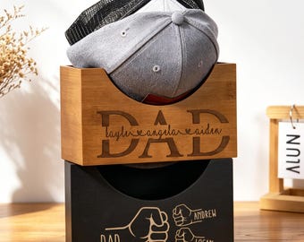Soporte de madera personalizado para sombreros, soporte para gorra de béisbol grabado, regalo del Día del Padre para él, organizador de gorras para papá, caja de almacenamiento de sombreros para papá y abuelo.