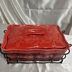 Temp-tations Red Embossed Bakeware Set – Ceramic Baker, Wavy Tray, Basket & Metal Rack