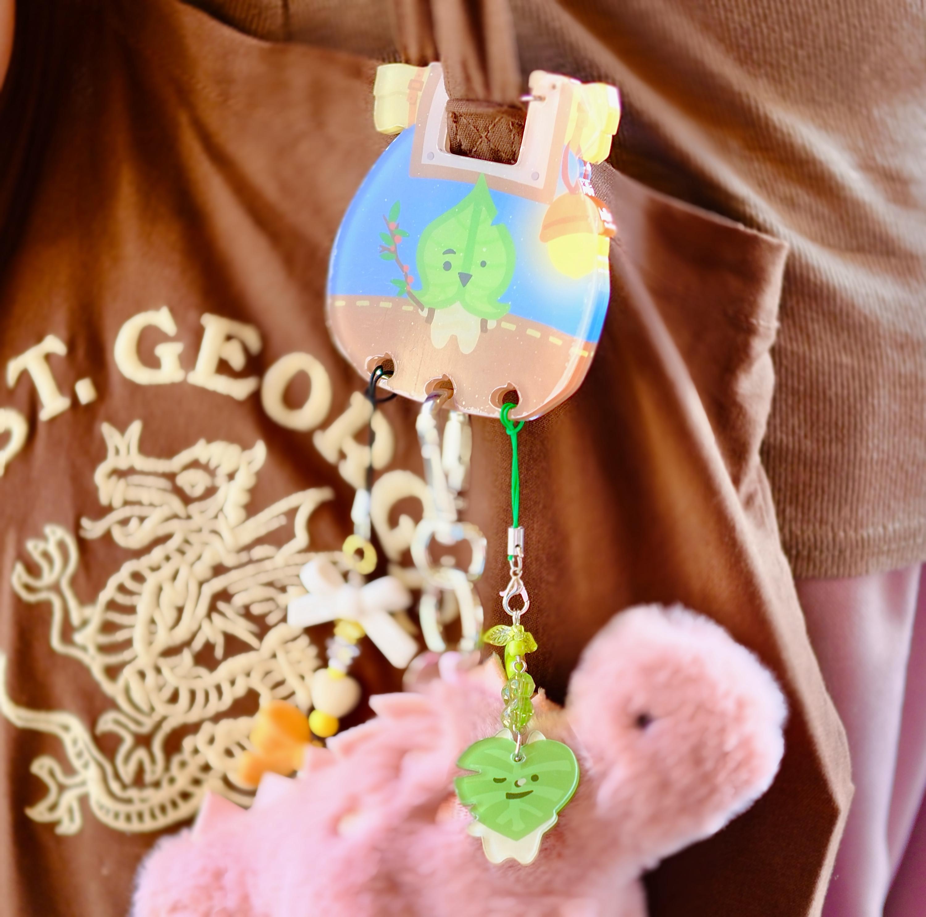 リラクゼーショングッズ K The Legend of Zelda Korok Backpack Acrylic Charm Keychain