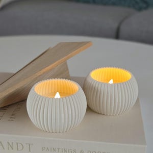 Ribbed BALL Multi Candle Holder for Tealights & Ø5cm Pillar Candles | Candle Holder | Nordic Minimalist Decor for Cozy Homes