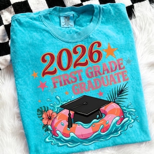 2026 graduierter der ersten Klasse PNG, Sommer-Abschluss-Shirt-Design, Kinder 1