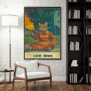 Poster "Calmati con un gatto divertente" - Gatto vintage con lanciafiamme, stampabile da parete con animali retrò surreali per gli amanti dell'umorismo