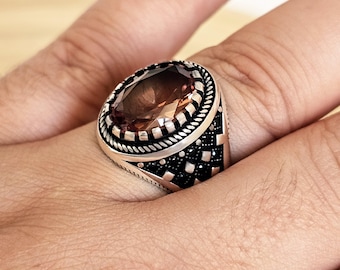 Anillo de zultanita de plata de ley con cambio de color para hombre