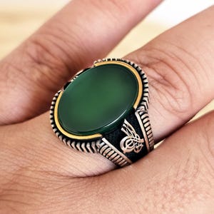 Men&#39;s Sterling Silver Green Agate Ring with Ottoman Tughra Sides