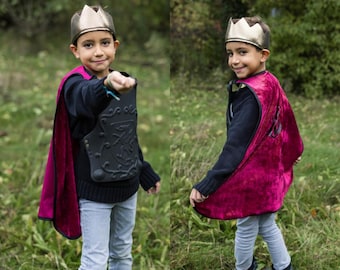 Legendary Knight Cape, Chest Plate & Crown, Kids Knight Costume, Knight Tunic Set, Gold and Silver, pretend play dressup, kids dressup