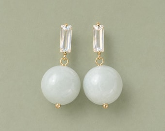 Grüne Jade Ohrringe • Minimalistische Jade Ohrringe • Gold Ohrstecker • Handgefertigtes Geschenk für sie • Ohrringe für jeden Tag • Natürlicher Jade Schmuck