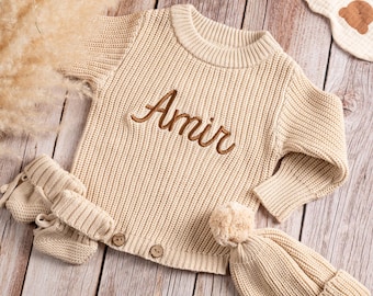 Combi-short prénom personnalisé pour bébé - prénom brodé en grosse maille