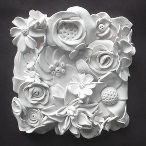 Limited Edition Floral Clay Wall Art, 3D Flower Plaque, Hand-Sculpted White Botanical Tile, Minimalist Home Decor, 15x15cm Unique Artwork