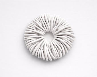 Scultura da parete in argilla corallina, scultura costiera in 3D in edizione limitata: oggetto da collezione Ocean Home