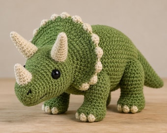 Patrón de Triceratops / Tutorial en PDF de amigurumi de dinosaurios en varios idiomas