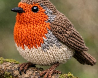 Realistic Robin Knit Pattern – multilingual PDF Woodland Bird Tutorial (Digital Download)