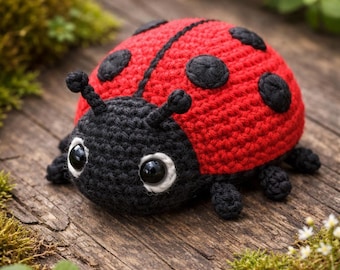 Chubby Ladybug Crochet Pattern, Amigurumi Bug PDF Tutorial, Multilingual (Digital Download)