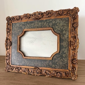 Ornate Vintage Gold Frame: Dark Green Damask Border, 8.5x10.5 Inch