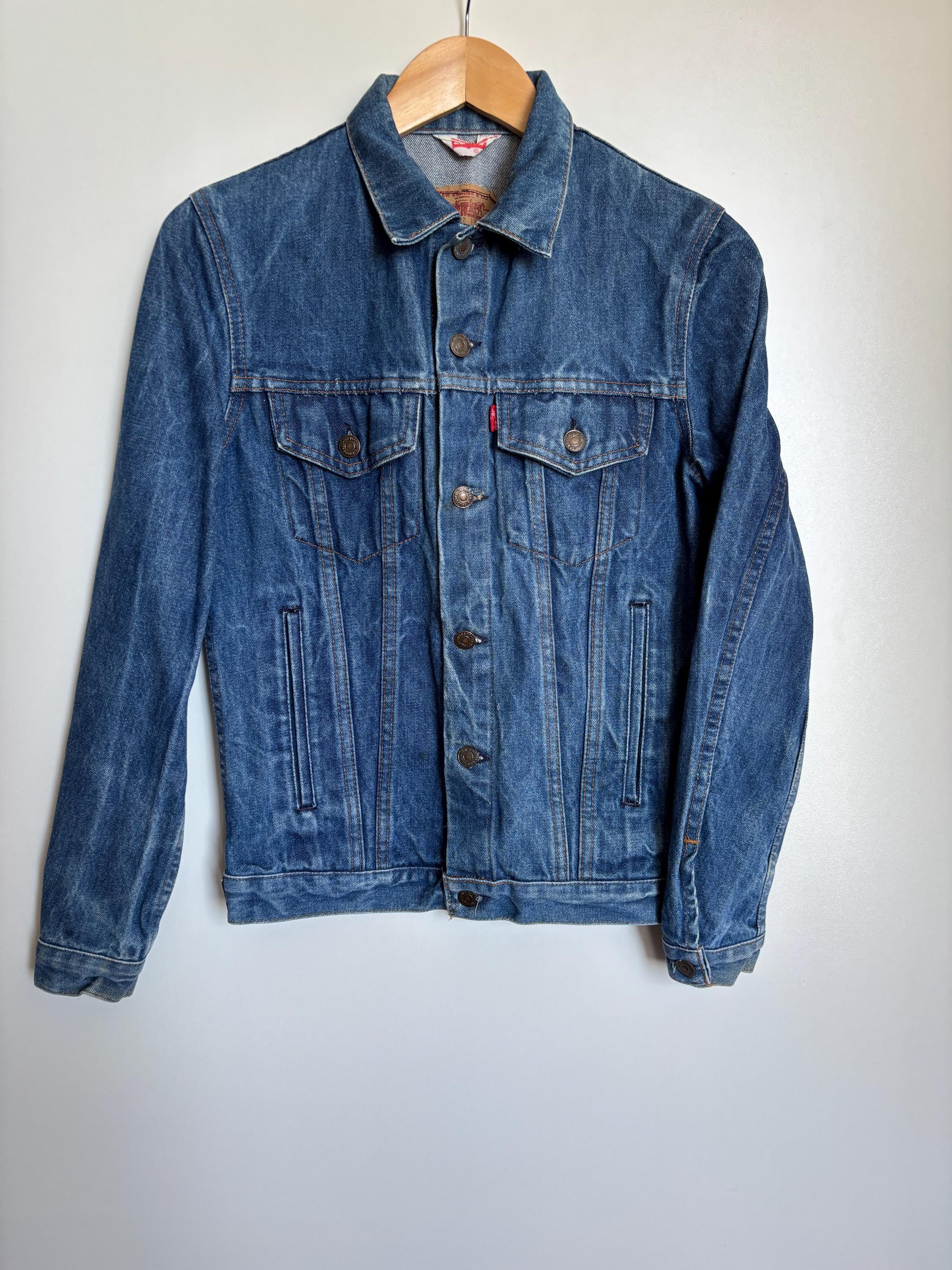 Vintage Levi's 70506 Denim Trucker Jacket - Made in France - Size