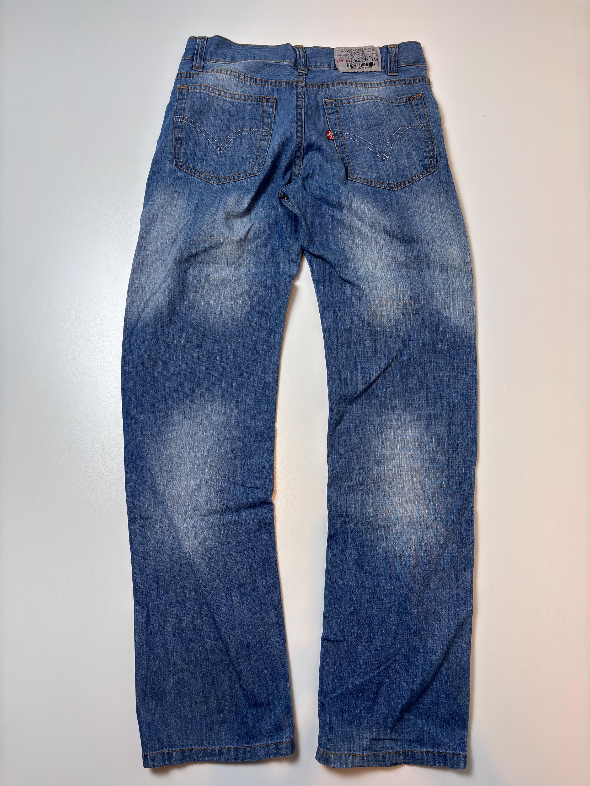Vintage Levi's Engineered Jeans: Y2K Archive Denim, Straight Fit