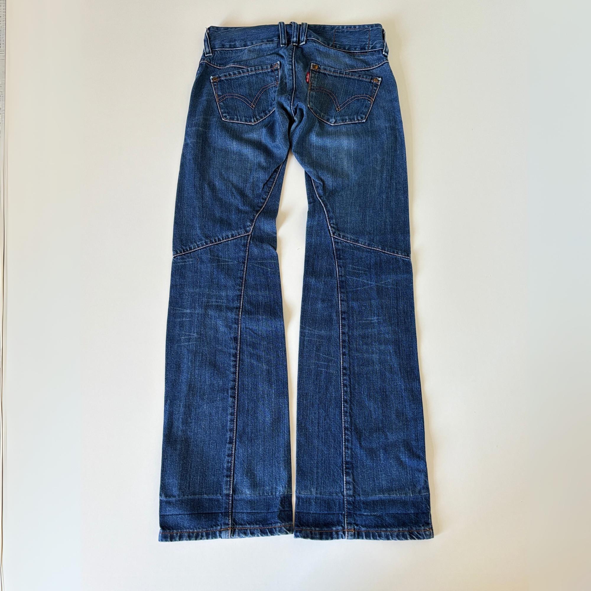 Vintage Levi's Engineered Jeans: Twisted Leg Y2K Flare Denim