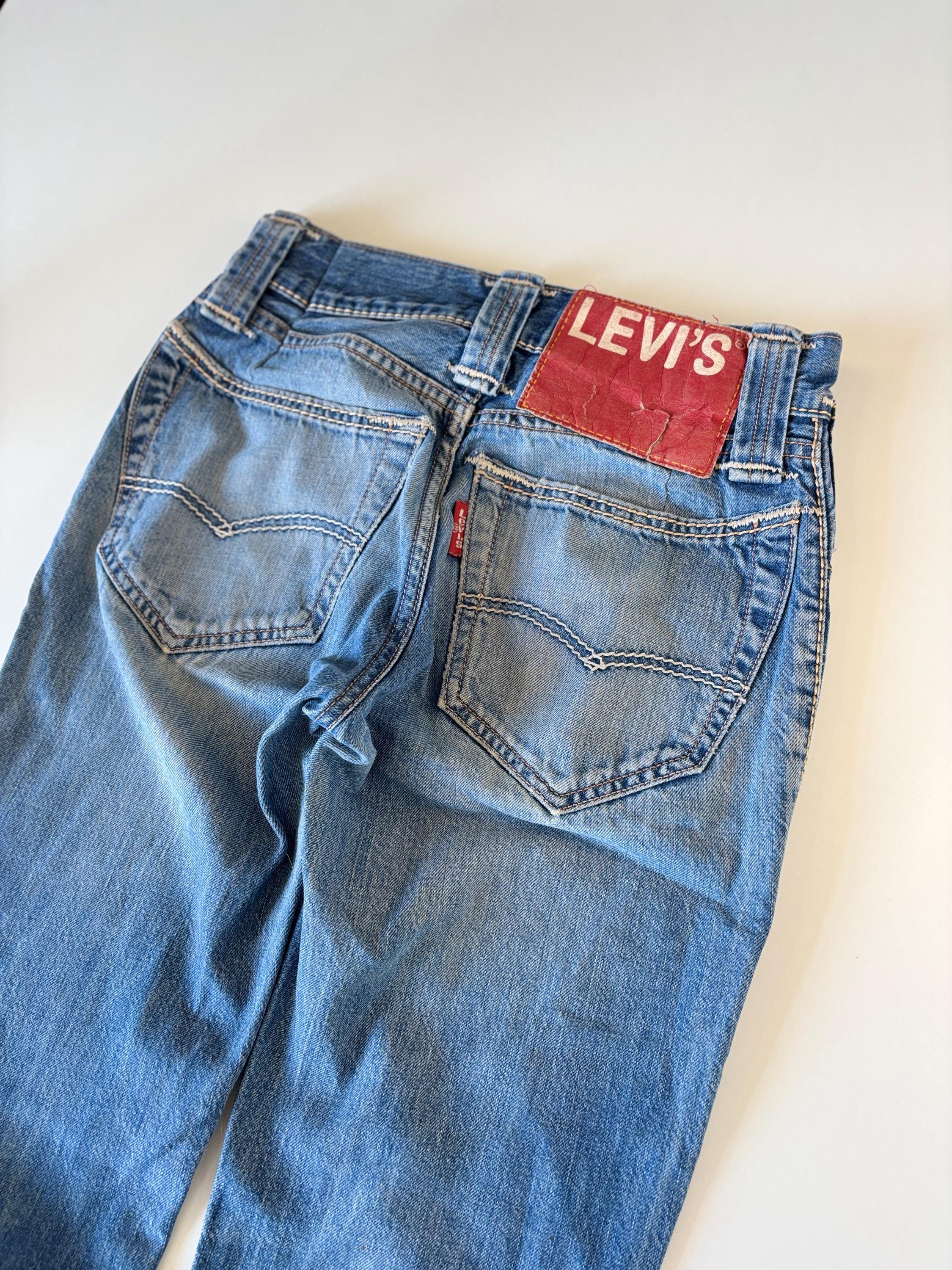 Y2K Levi's Red Tab Jeans W30 L32: Big Red Patch, Straight Leg
