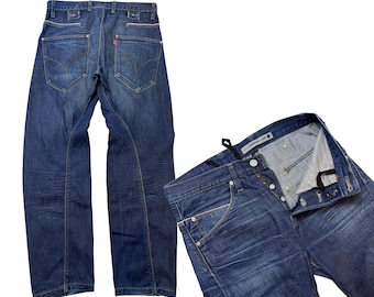 Y2K Levis Engineered Jeans, Twisted Seam Barrel Leg, Button Sides
