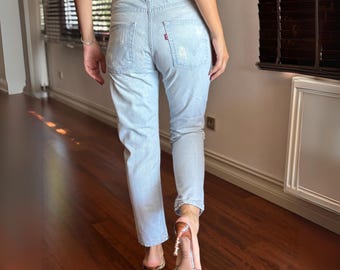 Vintage Levi's 501 Jeans W30 L34: 1996 USA Made Light Wash Denim
