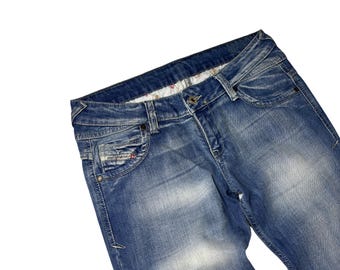 Vintage Diesel Jeans: Italian Denim, Light Wash Straight Fit W31