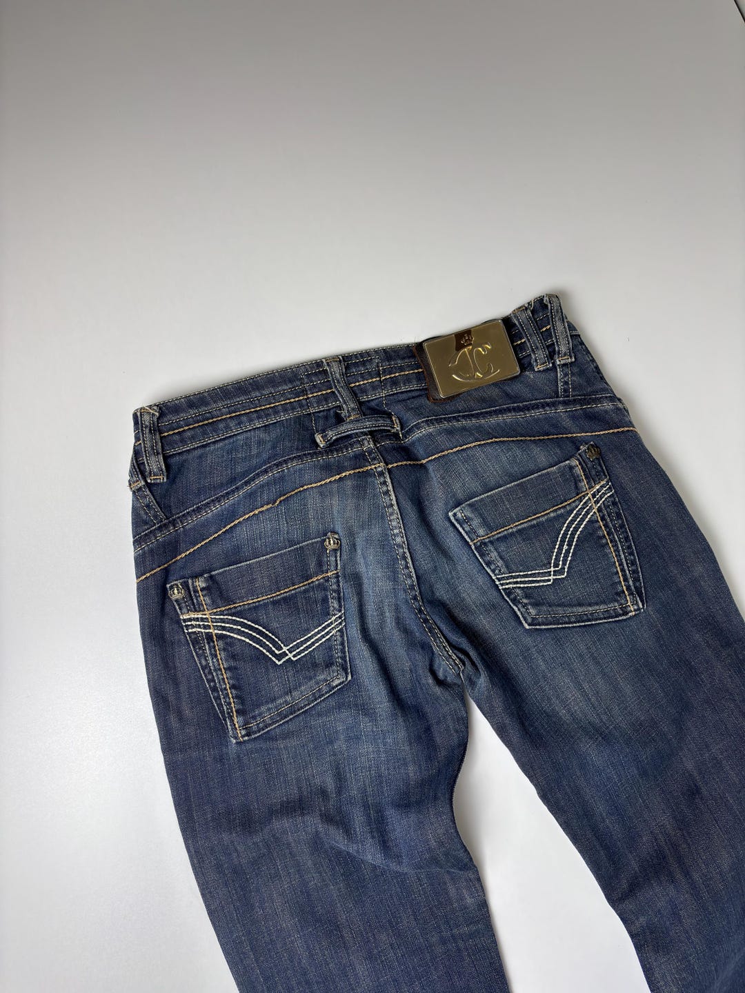Roberto Cavalli ストレートデニム Y2K イタリア製 Roberto Cavalli Vintage Jeans: Italian Y2K Distressed Denim