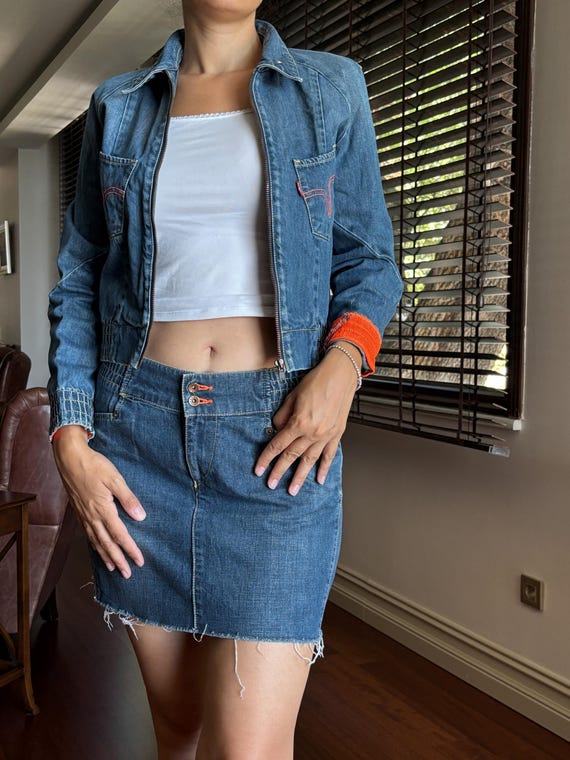 Y2K Levi's Engineered Cropped Denim Jacket: Red Tab, Elastic