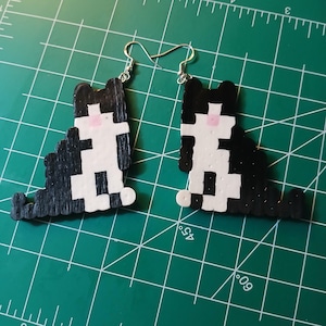 Tuxedo Cat Earrings