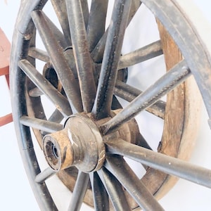 Vintage Horse Cart Wheel – Rustic Wooden Wagon Wheel