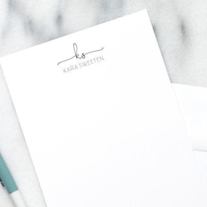 Personalized Stationery Set: Modern Letter Writing Paper with Envelopes, Cursive Initials and All-Caps Name image 6