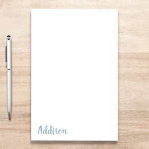 Personalized Notepad: Modern Cursive Name, A9 Desk Pad