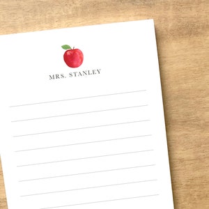 Personalized Lined Notepad with Apple Design / List Notepad with Apple Graphic / Teacher Gift / Grocery List Notepad / Notepad with Lines