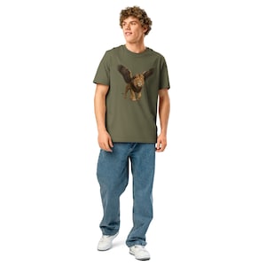 Geflügeltes Löwen-Grafik-T-Shirt - surreales Fantasie-Tiere T-Shirt, mutiges mythisches Tier-Kunst-Shirt, Unisex-Streetwear-Stil Geschenk