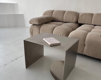 Handgemaakte roestvrijstalen bijzettafel: modern minimalistisch bijzettafeltje