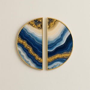 Luxury Resin Wall Art - Geode-Inspired Blue and Gold Abstract Design - Luxury Resin Wall Art