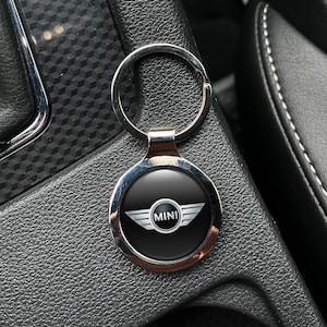 Mini Cooper Metal and Leather Keychain | Personalized Car Key Fob with Embossed Logo | Gift for Mini Lovers | Stylish Accessory Drivers