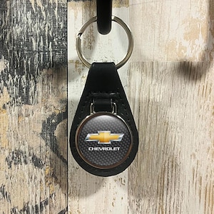 Chevrolet Impala Classic Car Keychain | Retro Style Custom Key Fob | Collector Gift for Men | Premium Metal Auto Keyring for Fans