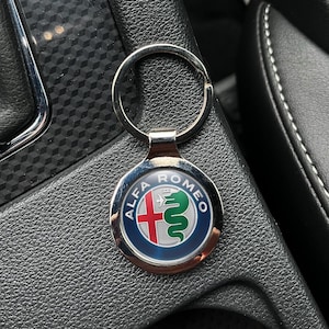 Alfa Romeo Giulia Metal Keychain | Custom Car Keyfob Gift for Men | Luxury Sports Sedan Keyring | Car Accessory for Alfa Lovers