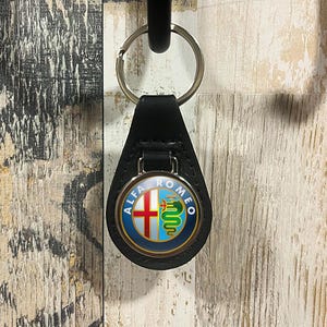 Custom Alfa Romeo 147 Keychain | Unique Metal Keyring for Car Lovers | Gift for Boyfriend | Italian Sports Car Accessory