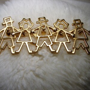 People Brooch by AJC, Family Brooch, AJC Brooch, Gold Tone Brooch