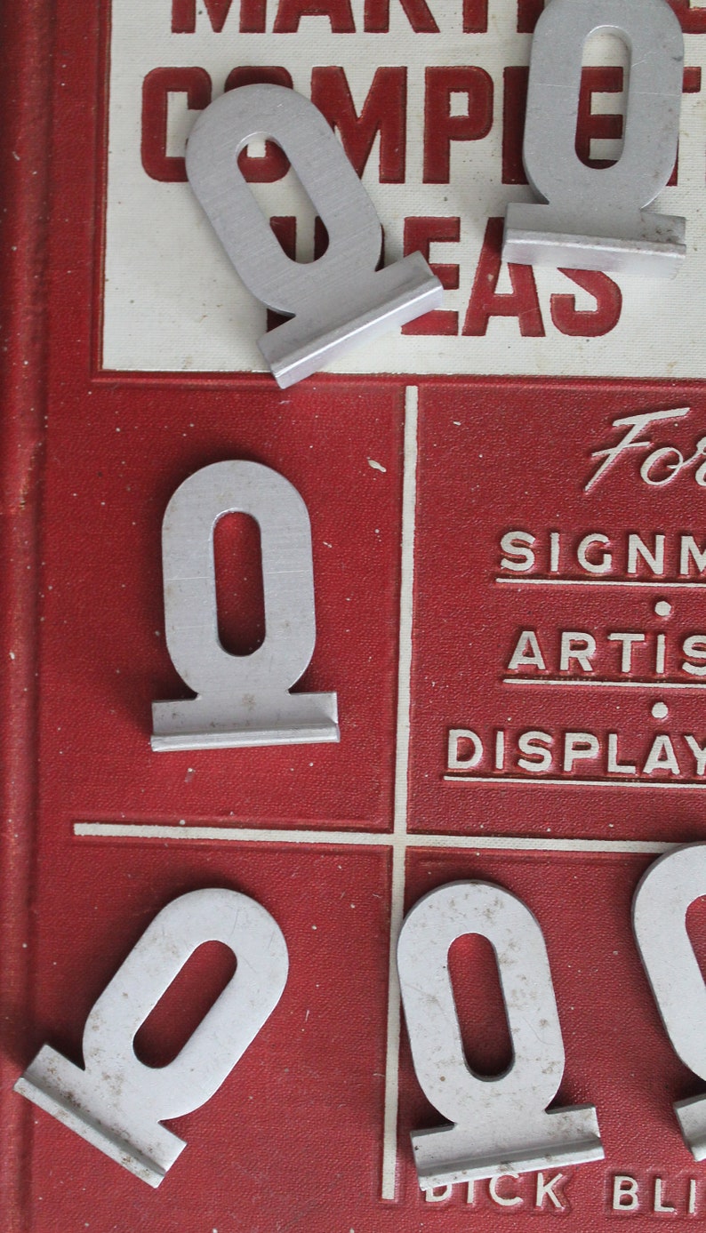 Vintage Art Supply Vintage Typography Vintage Industrial Decor Vintage Metal Sign Letter O with Base Vintage Aluminum Metal Letter O