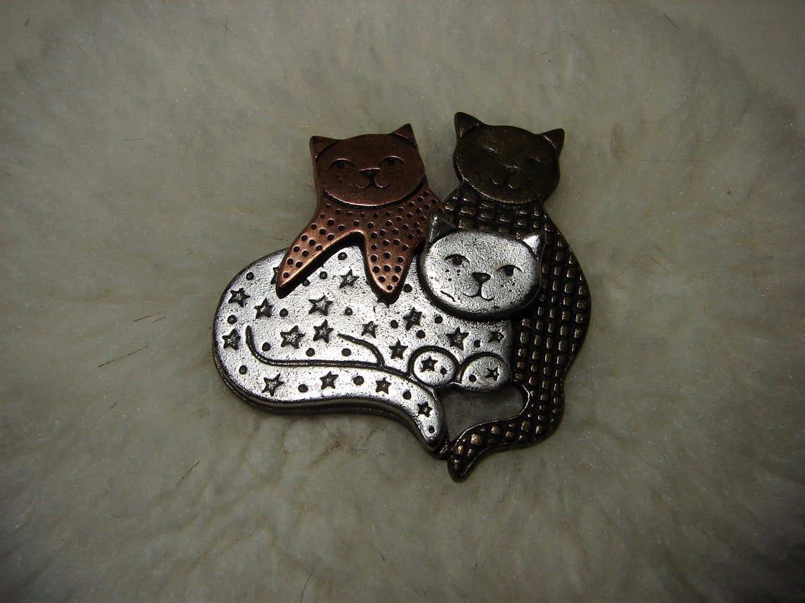 Cat Brooch by TC Vintage Cat Brooch Three Cats Brooch Cats Etsy