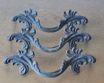 Vintage Drawer Pulls, Vintage Restoration Hardware, Antique Drawer Pulls, Antique Furniture Hardware, Vintage Scroll Drawer Pulls